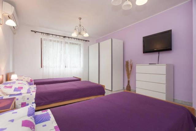 Apartment Helena Pula Bagian luar foto